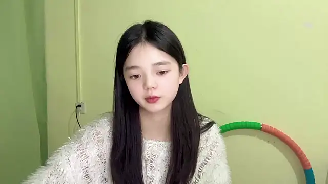 Nicole-13 live sex cam