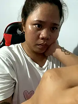 LovelyTits4Daddy's cam snapshot