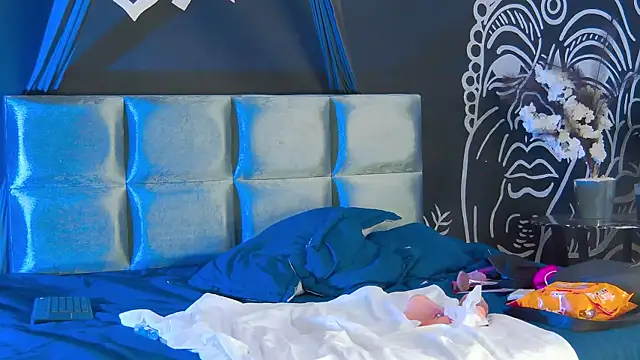 Maylu_Fox live sex cam