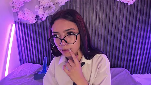 Molly_Bms_'s cam snapshot