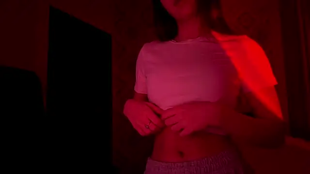 tiffanyrap's cam snapshot