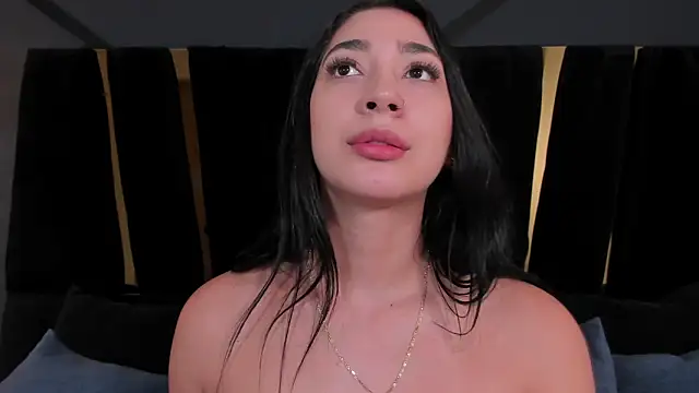 julieta_jewel live sex cam