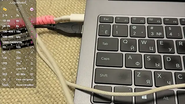 Walt_Enjoy live sex cam