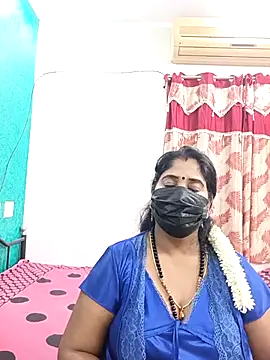 tamil-aunt's cam snapshot