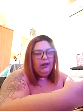 hottyskull's cam snapshot