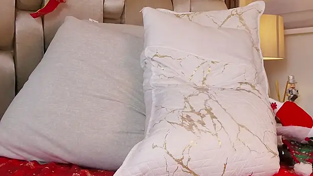 XXMILE's cam snapshot