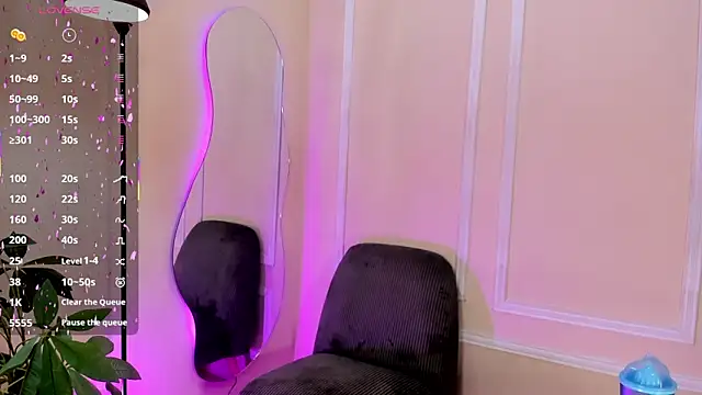 dulce_fiore07's cam snapshot