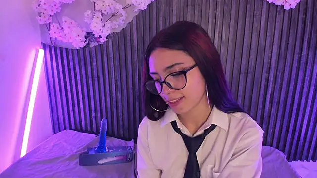 Molly_Bms_'s cam snapshot