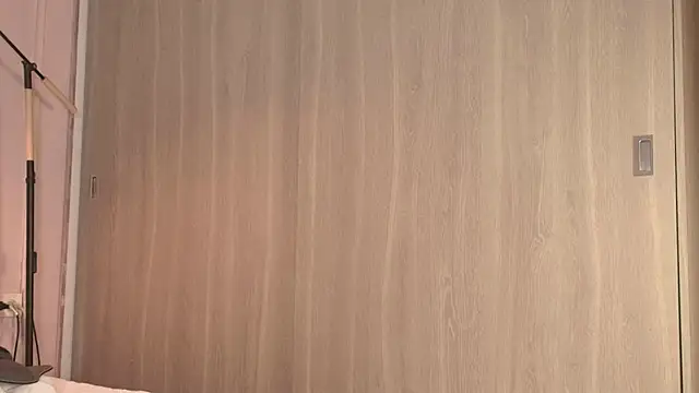 emily_sweett24 live sex cam