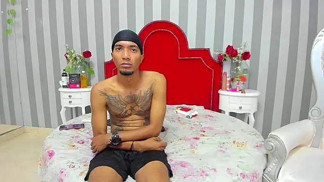 CaroyAndy's cam snapshot