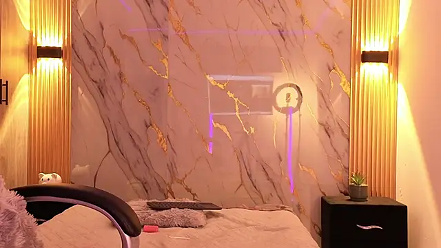 celeste818's cam snapshot