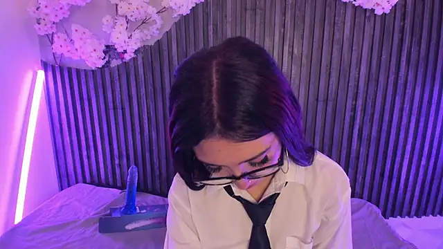 Molly_Bms_'s cam snapshot