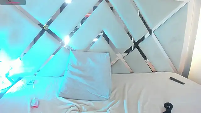 AnnieeStone's cam snapshot