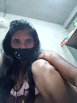 Curvy_Chaaya's cam snapshot