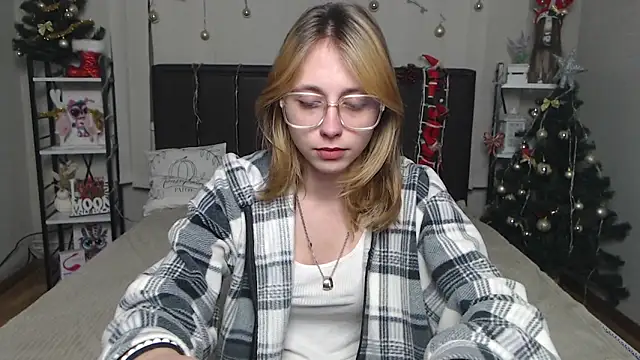 TracyLll's cam snapshot