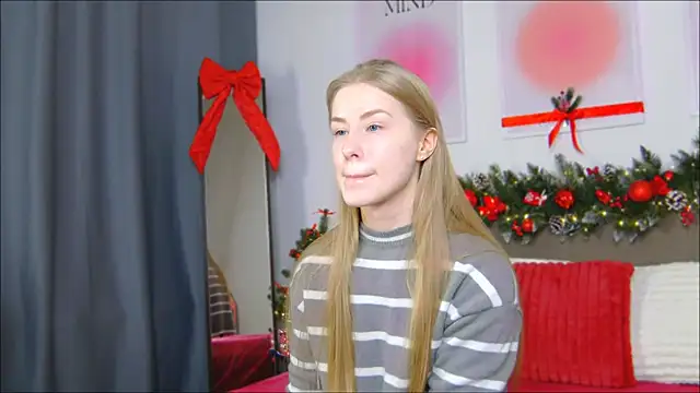 VioletiSwone live sex cam