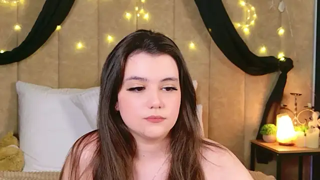 Pauline_Heaven's cam snapshot