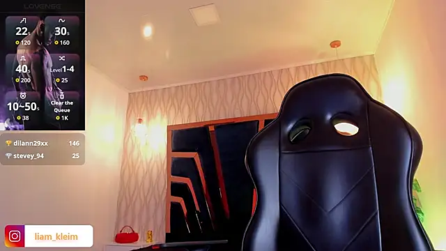 Liam_Kleiin's cam snapshot