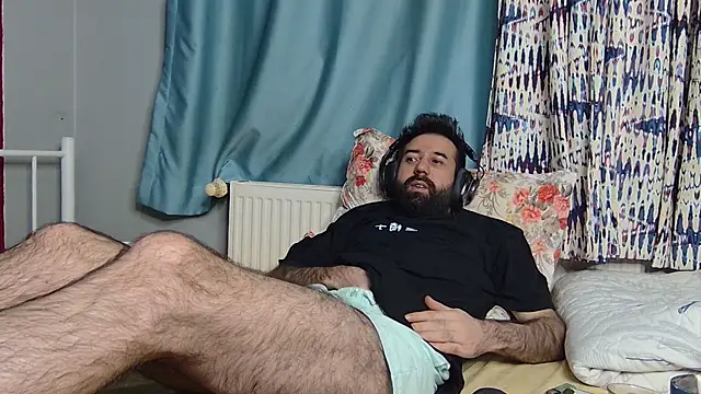 hairybearcb's cam snapshot