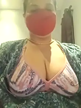 Tamil_Sivani's cam snapshot