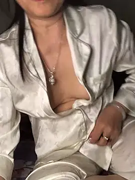 Vitamin_sexy live sex cam