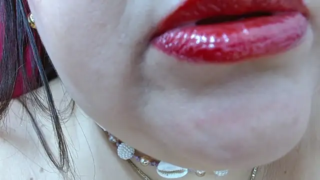 Kerly_Doll live sex cam