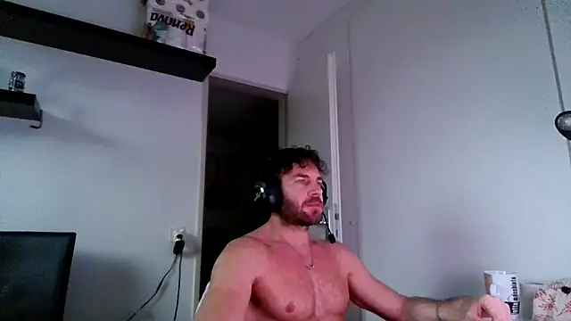 alpha-hunk live sex cam