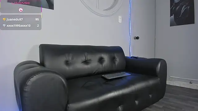 Cristopher_strong's cam snapshot