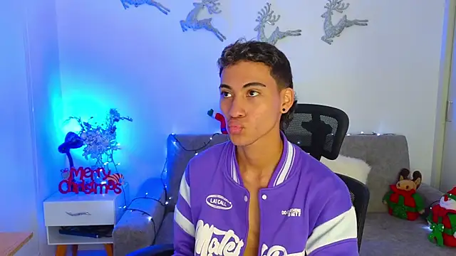 yulian_vasquez's cam snapshot