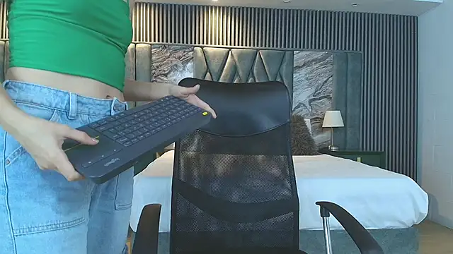 Michael_blue's cam snapshot