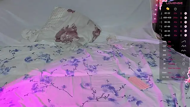 alice_allens's cam snapshot