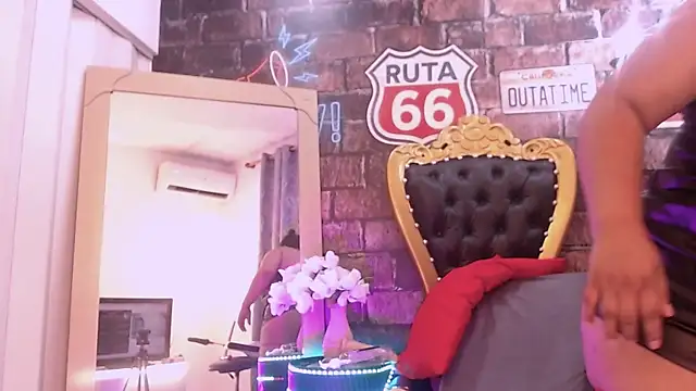 ValeryBerri live sex cam