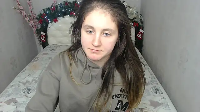 Holliy_Cooper's cam snapshot