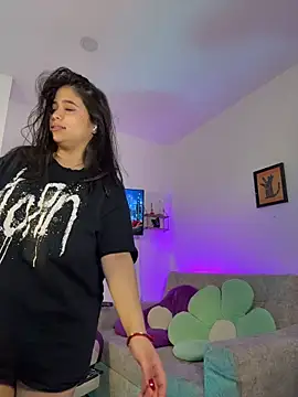 tati_reyess's cam snapshot