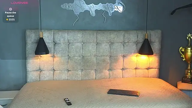 Horny_nick18 live sex cam