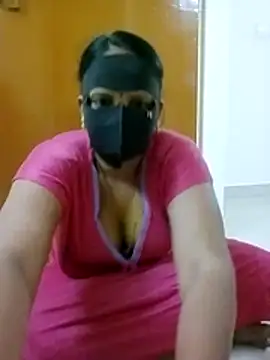 tamilammu1431's cam snapshot