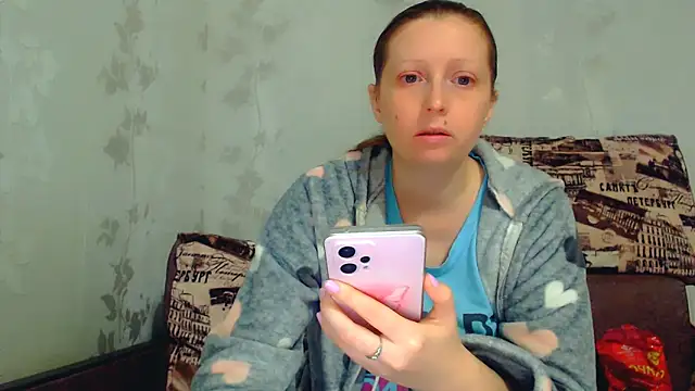 CrystallAngel's cam snapshot