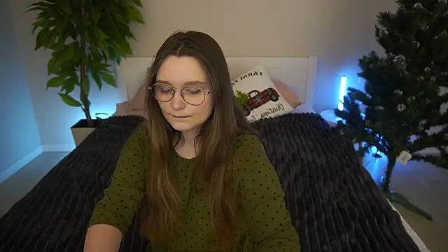 MagicPeachh_'s cam snapshot