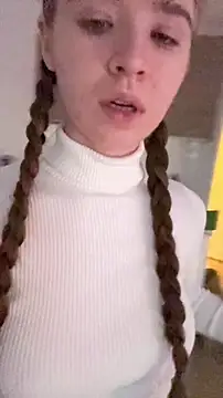 Sugared__Apple's cam snapshot