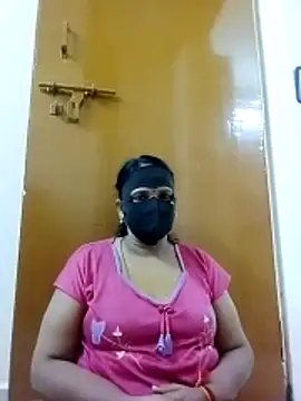 tamilammu1431 live sex cam