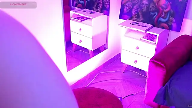 AAKALII's cam snapshot