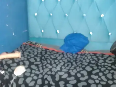 Lulu_Lynch69's cam snapshot