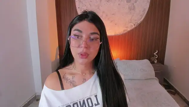 RoseCassie live sex cam