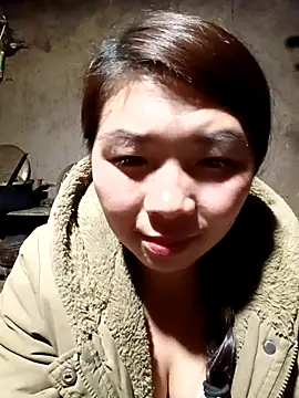 quynhkoolbae's cam snapshot