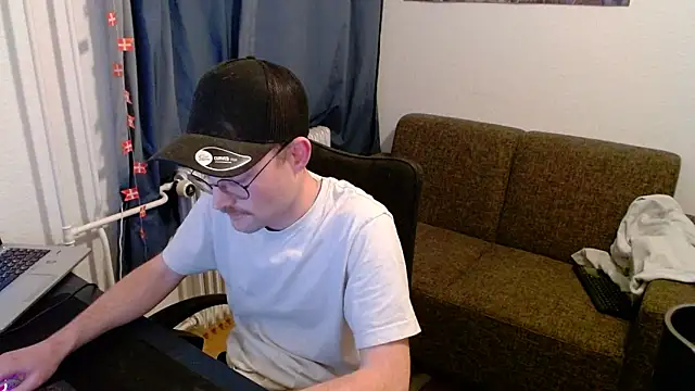 ChefDeLust's cam snapshot