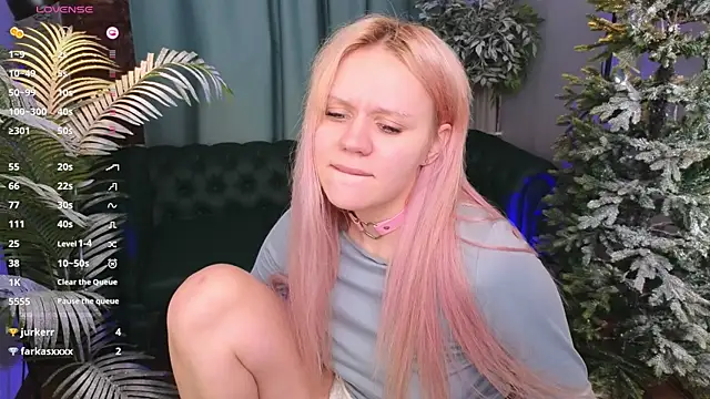 kitten_murray_'s cam snapshot