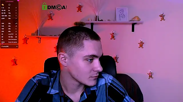 thomas_crow_'s cam snapshot