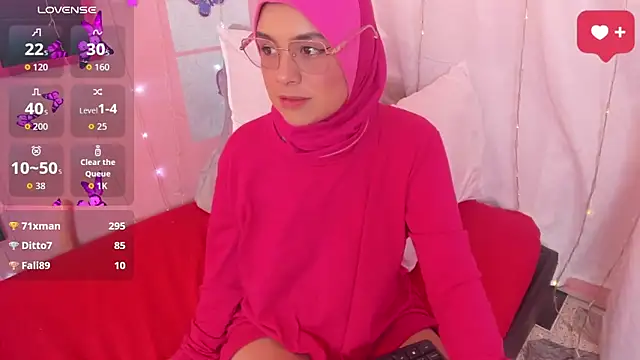 AliaAsad's cam snapshot