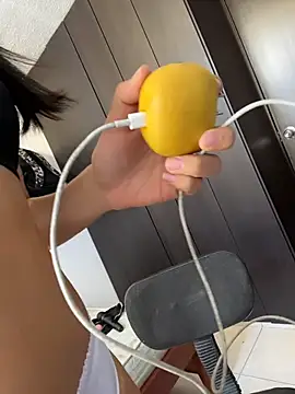 Miia_moonn's cam snapshot