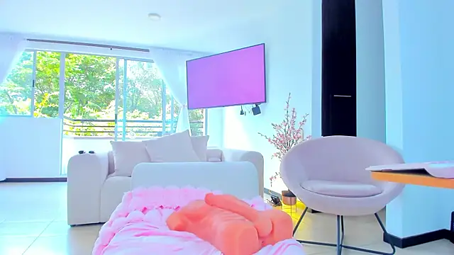 Sophi_Jonnes's cam snapshot